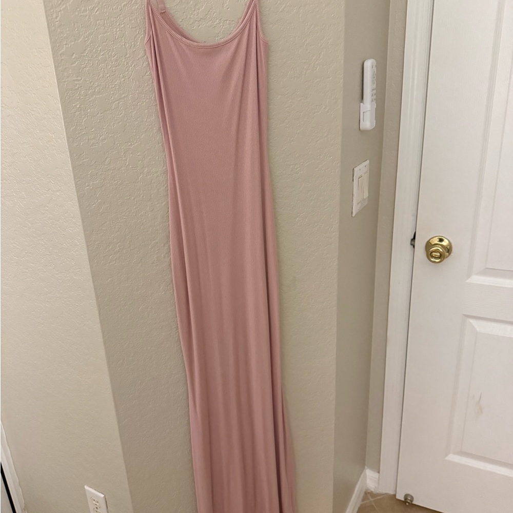 NWOT SKIMS Blush Midi Dress